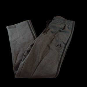 NWT Adidas Sweatpants Size Medium